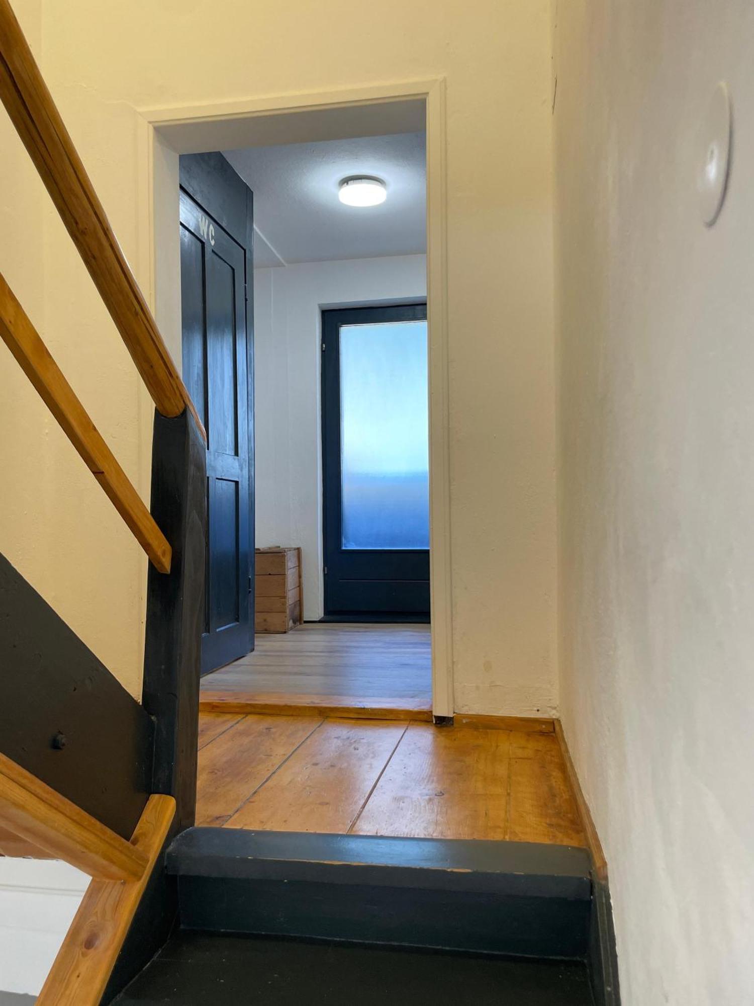 Backyard Mountain Hostel Mayrhofen Bagian luar foto